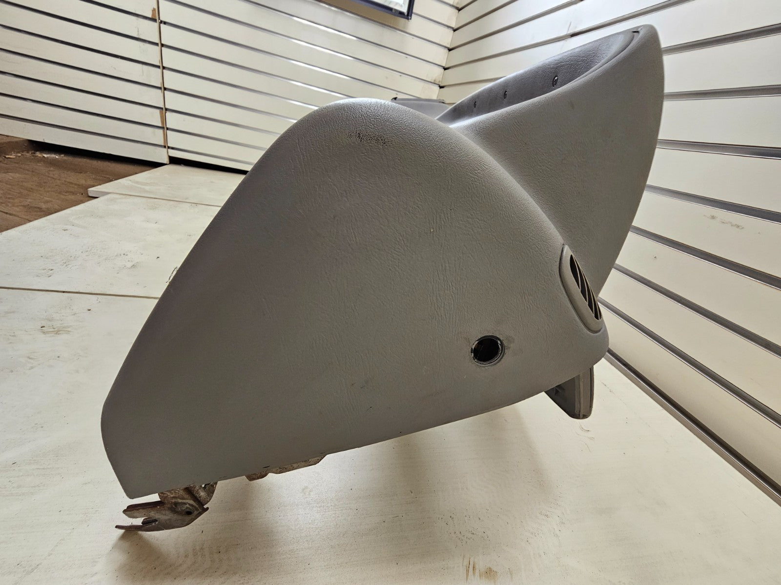 🔥95-99 CHEVY GMC SILVERADO C/K Dashboard DASH CORE Frame Mount UP Box GREY DB2