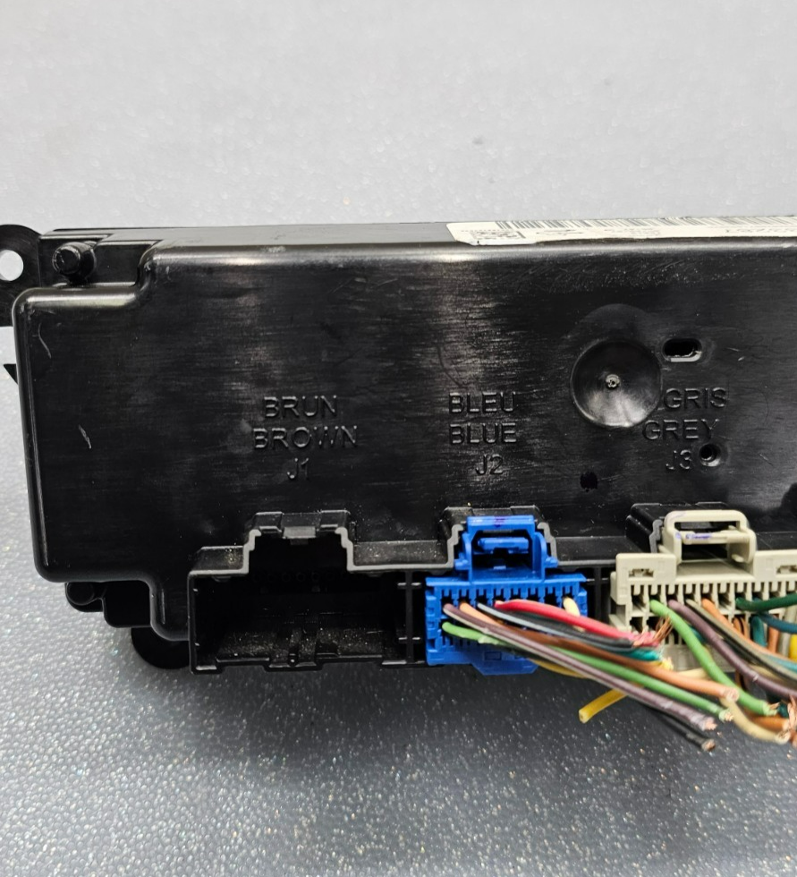 🔥07-09 CHEVY EQUINOX DASH CENTER AC HEATER CLIMATE TEMPERATURE CONTROL UNIT OEM