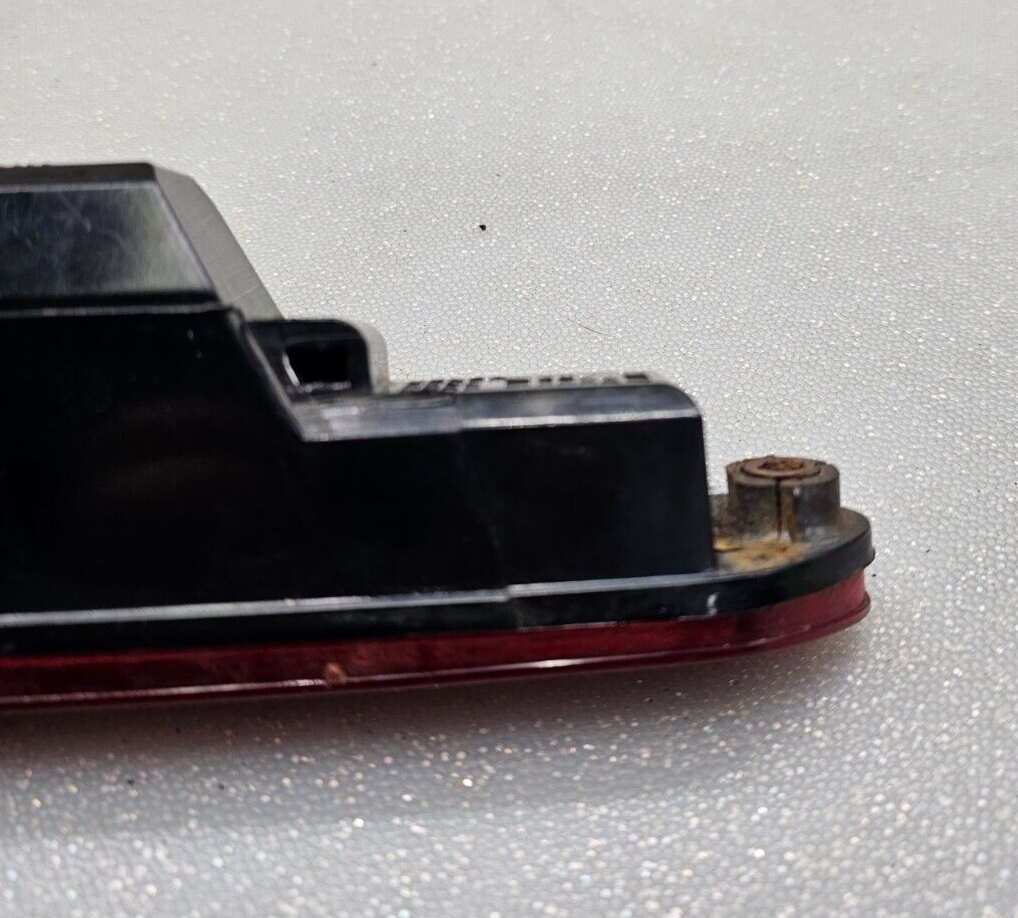 🔥2005-2007 Honda Odyssey Spoiler Third Brake Light Tail Light Assembly OEM