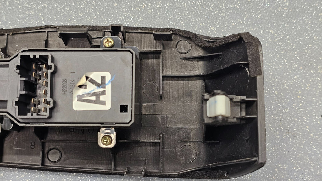 🔥03-07 Accord Coupe Right Passenger Window Power Switch Bezel Assembly Black