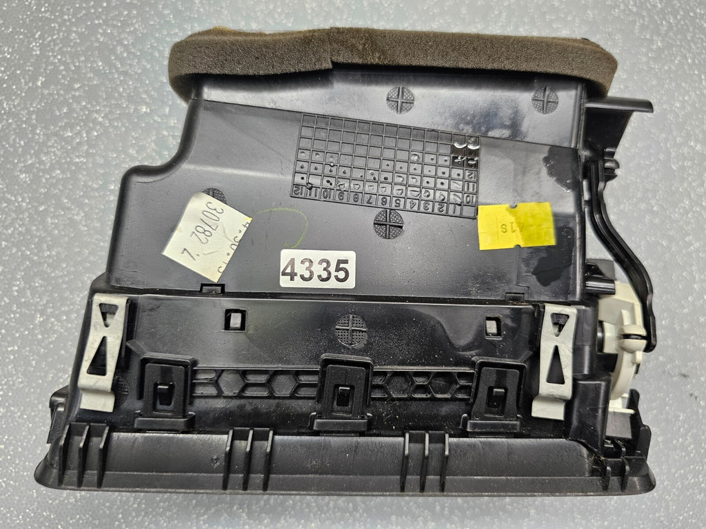 🔥2013 VW PASSAT SE AIR VENT HEATER  AIR CONDITIONER DASH TRIM RIGHT SIDE