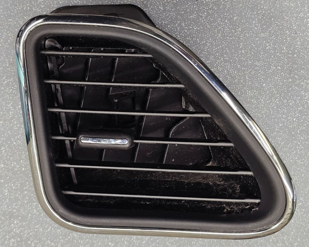 🔥11-14 Avenger CHRYSLER 200 DASH Left Driver A/C AIR VENT HEATER Silver/Black