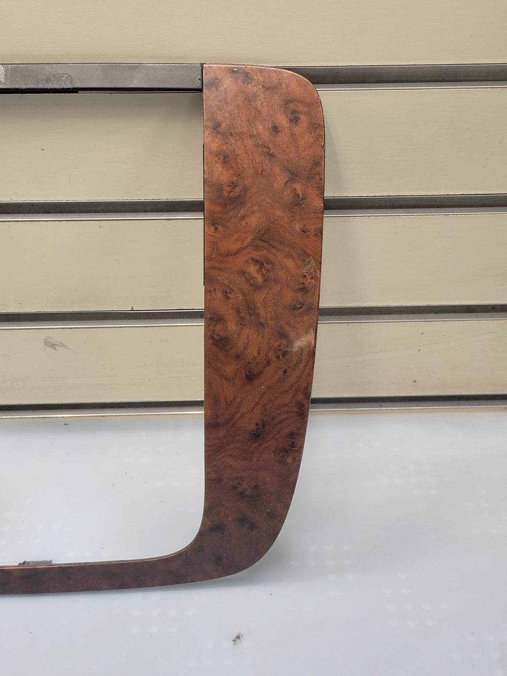 🔥07-13 SUBURBAN TAHOE YUKON CENTER DASH RADIO BEZEL TRIM WOODGRAIN