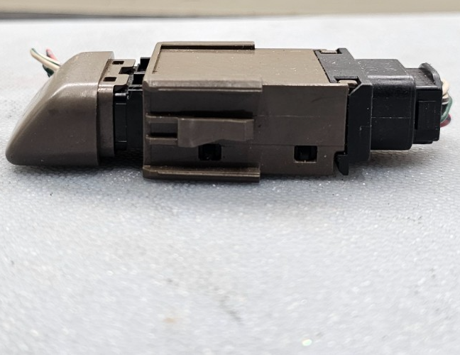 🔥98-02 COROLLA 05-10 AVALON HAZARD EMERGENCY LIGHT SWITCH DRIVER ASSEMBLY TAN
