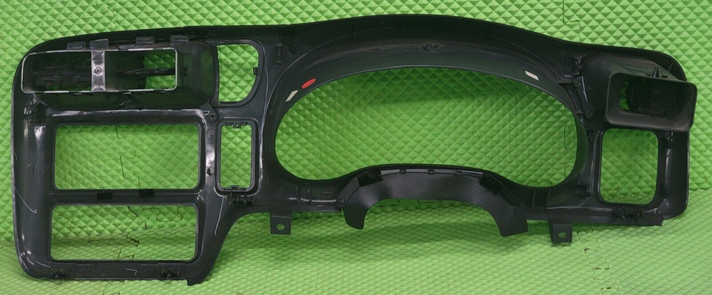 🔥98-04 BLAZER S10 JIMMY SONOMA Cluster Dash Radio Bezel Assembly Graphite C8