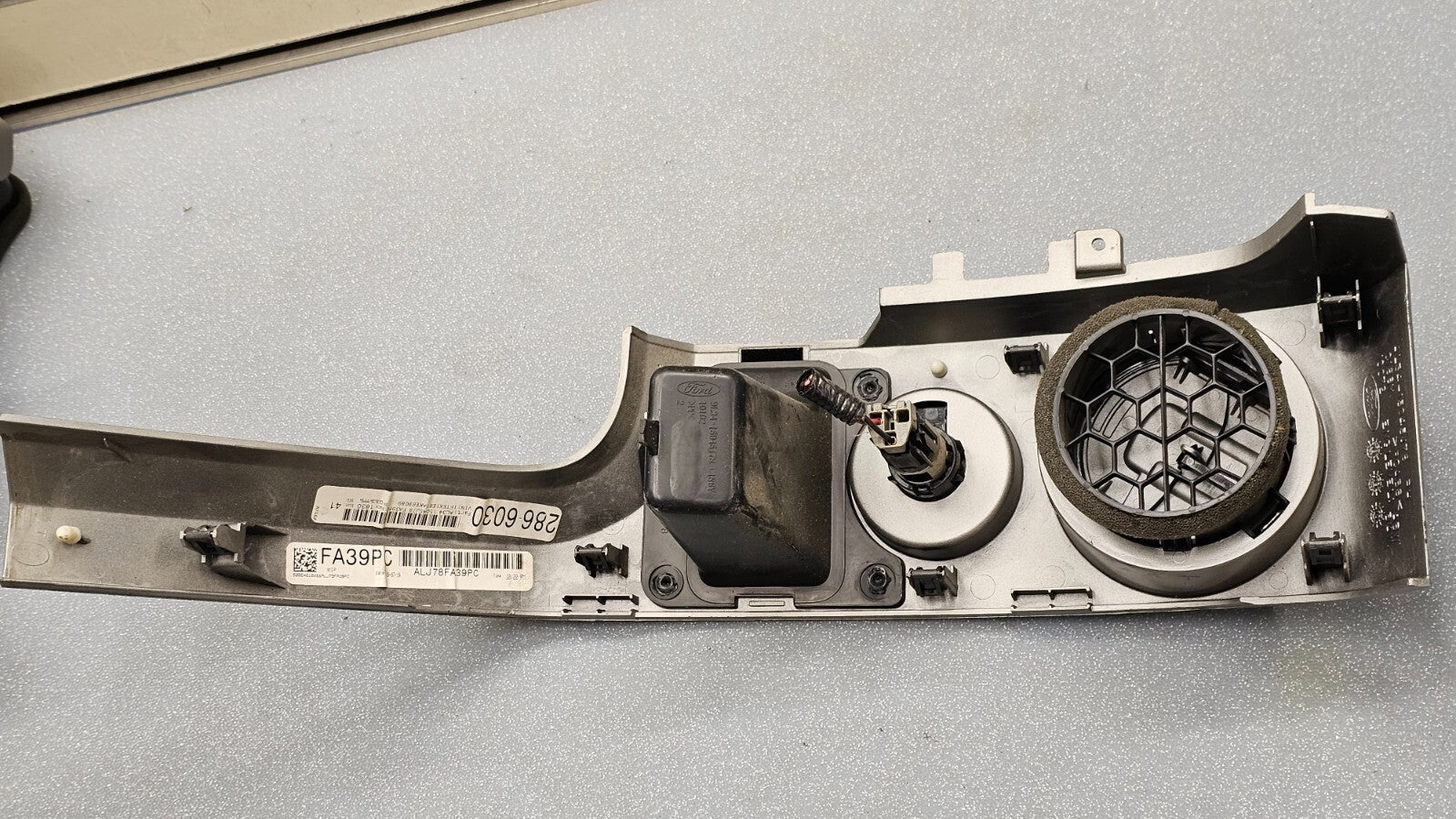 🔥09-14 Ford F150 Dash Right Passenger Air Vent Heater AC A/C Panel silver OEM