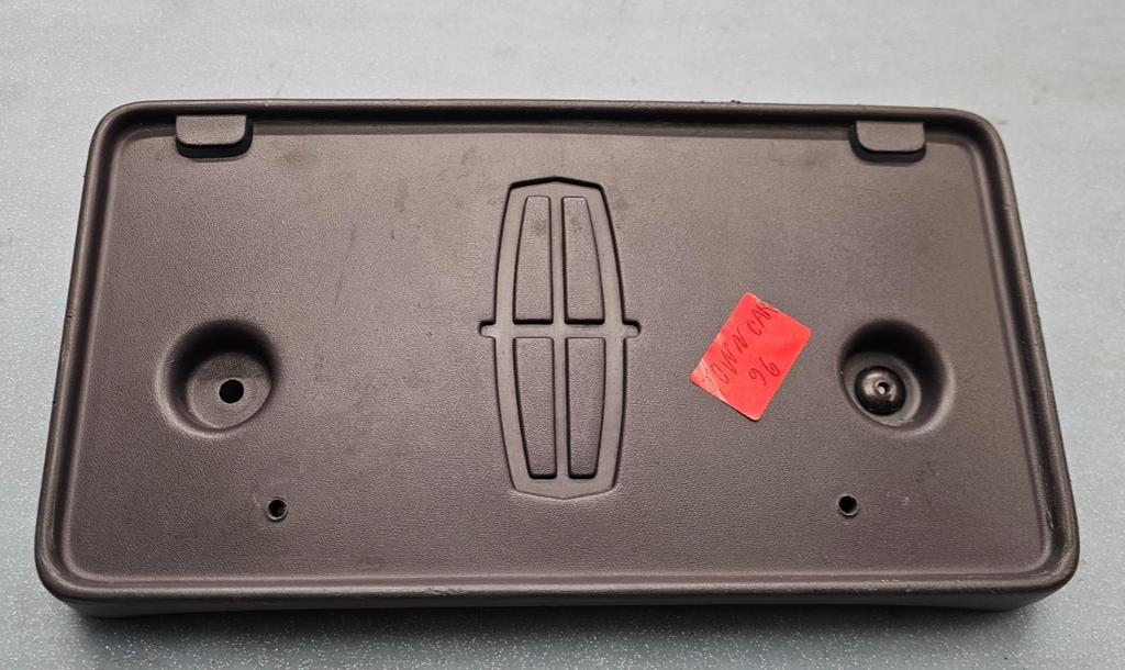 🔥95-97 Lincoln Town Car Front License Plate Holder Bracket Assembly OEM
