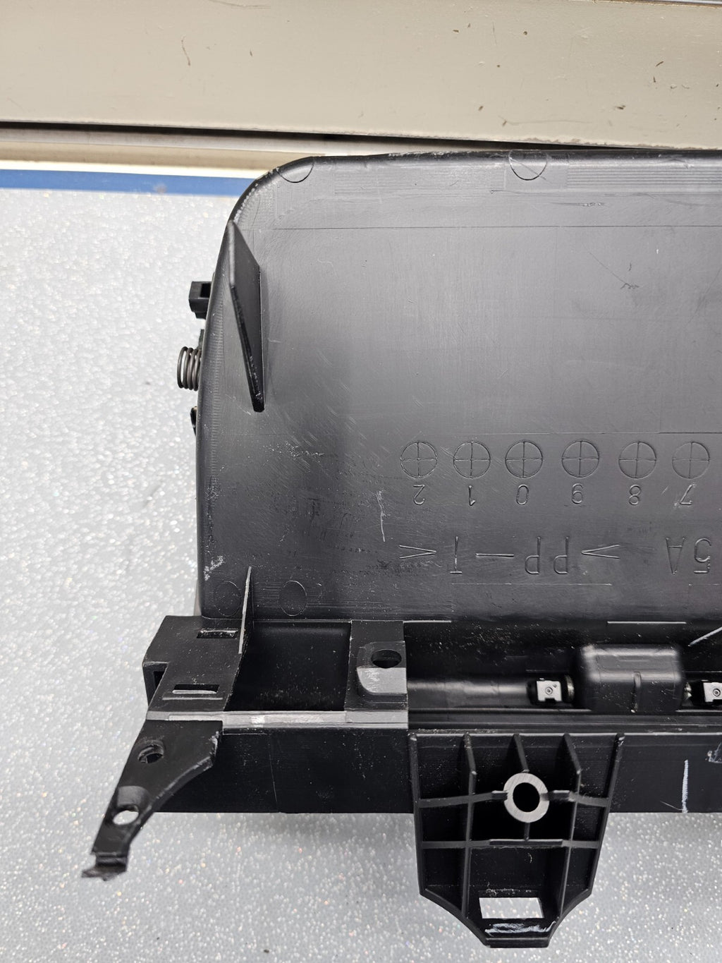 🔥2003-2008 MAZDA 6 Upper Dash Cubby Storage Compartment Black