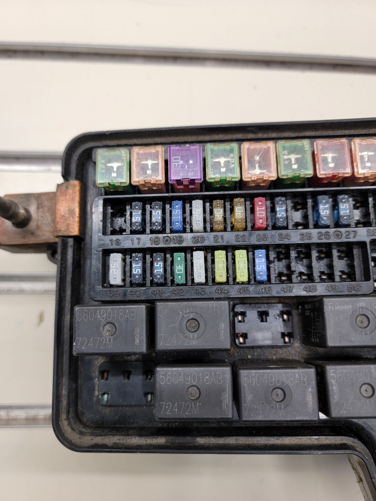 🔥2002-2005 DODGE PICKUP 1500 ENGINE FUSE BOX CIRCUIT BLOCK RELAY 3.7L 4.7L