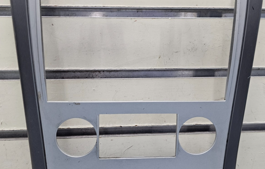 🔥07-09 Equinox Center Dash Radio Climate Stereo Bezel Trim Panel SILVER B43