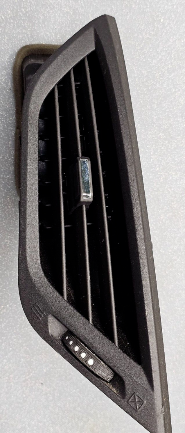 🔥10-17 CHEVROLET EQUINOX Dash  Left Driver AIR VENT Heater Conditioning Black