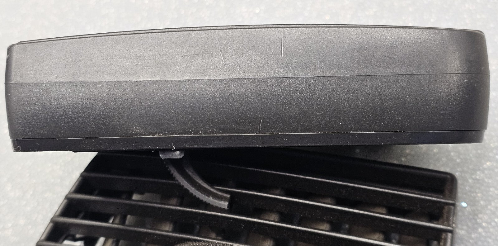 02-05 Dodge RAM CENTER DASH LEFT/RIGHT Heater Air Vents Filter Conditioner Pair
