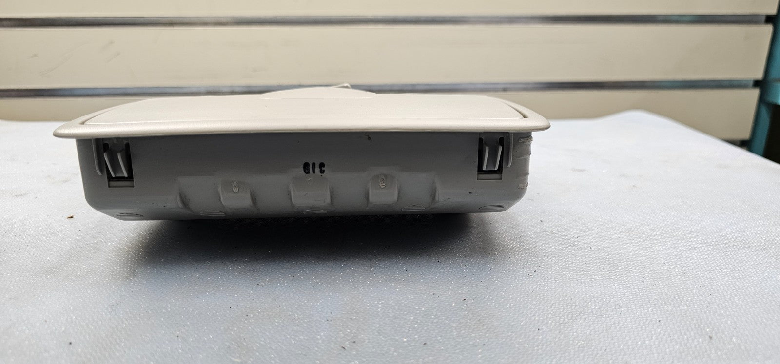 🔥08-13 KIA Forte KOUP INTERIOR OVERHEAD CONSOLE DOME MAP LIGHT LAMP TAN