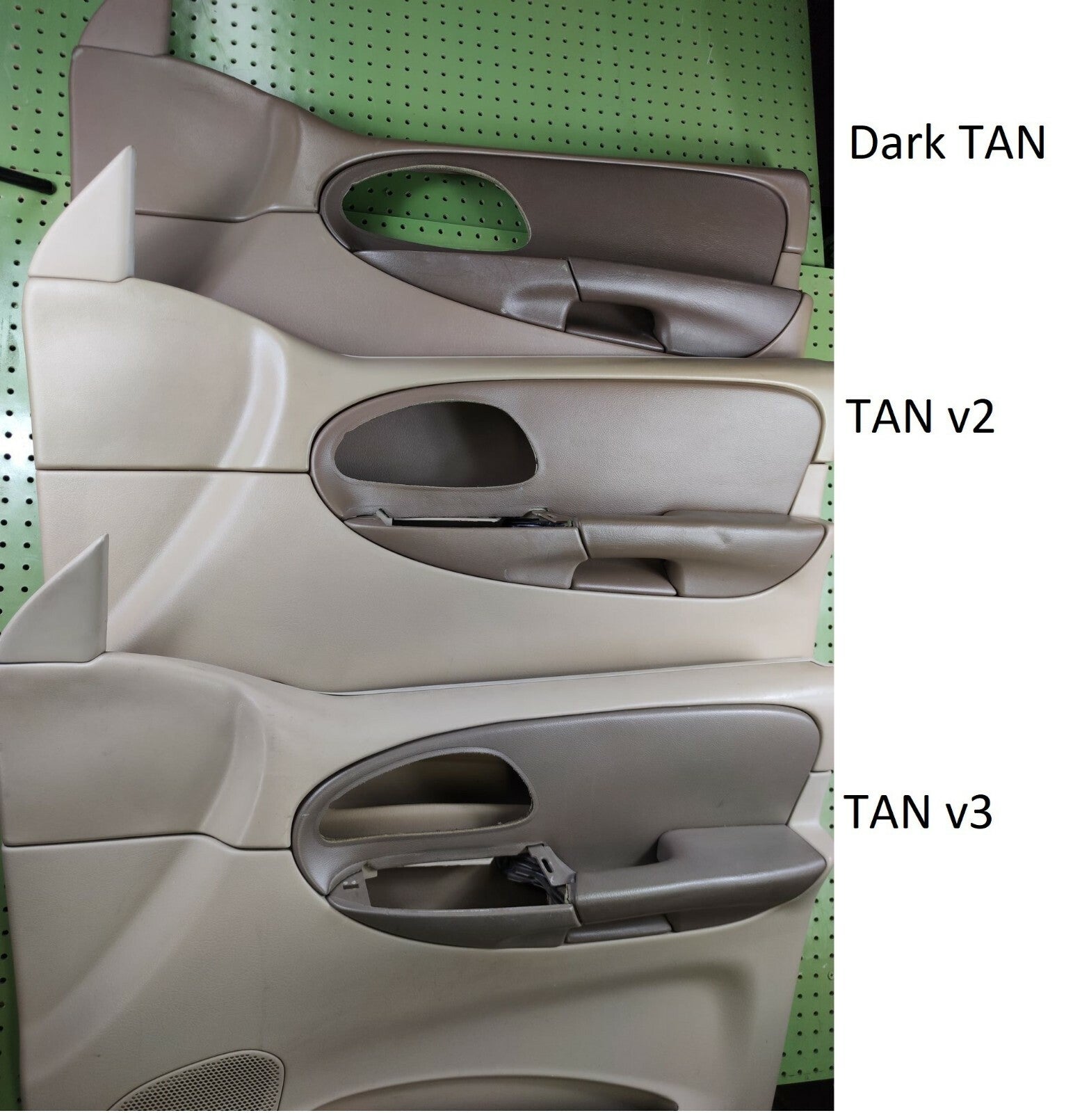 🔥2002-2009 CHEVY TRAILBLAZER Door Panel  Front RIGHT Passenger Armrest TAN D8