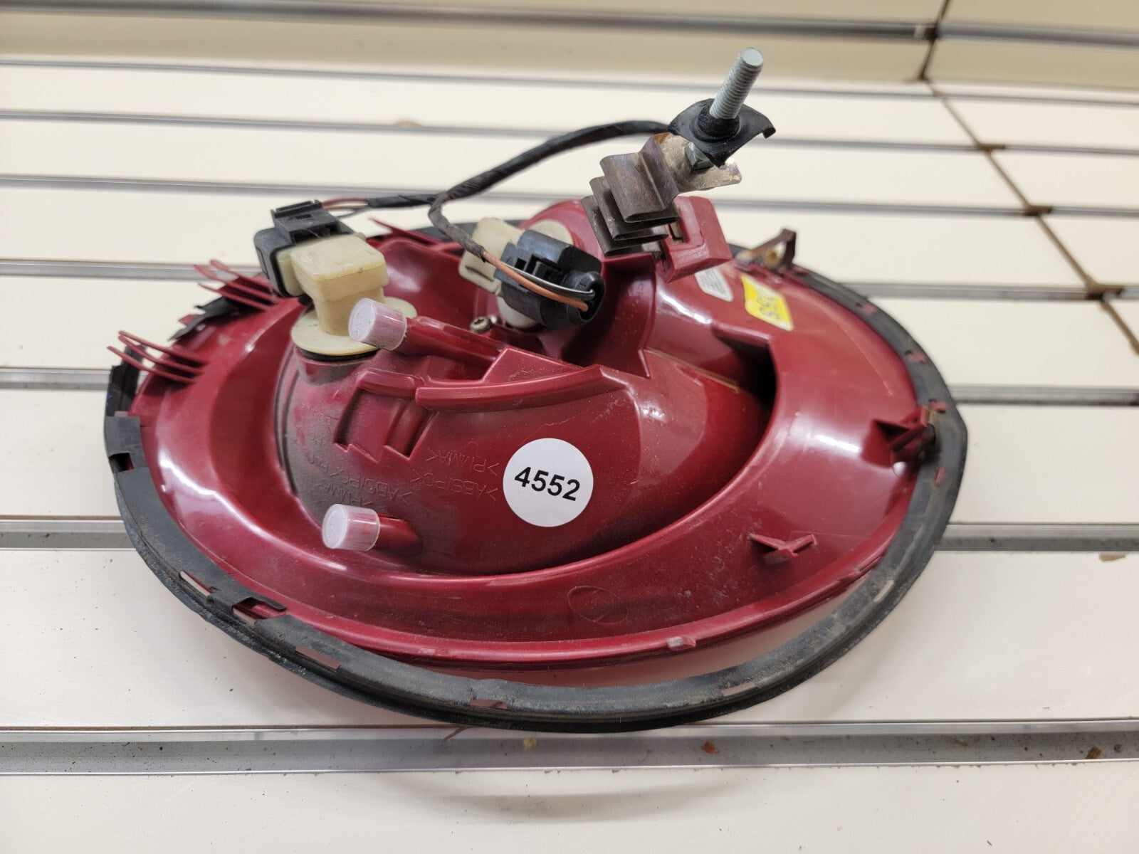 🔥2006-2010 Volkswagen Beetle Taillight Brake Light Assembly Driver Side left
