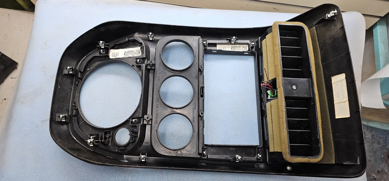 🔥03-06 Element Front Center Dash FM Radio Bezel Trim Panel Climate Silver/Black