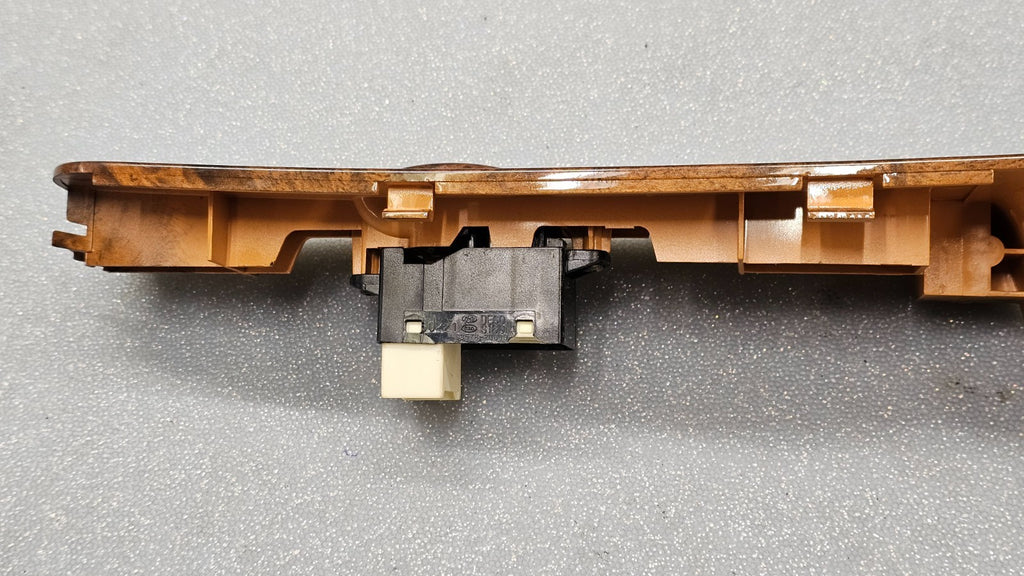 🔥01-05 Sonata FRONT RIGHT PASSENGER Door Power Window Switch Assembly Wood