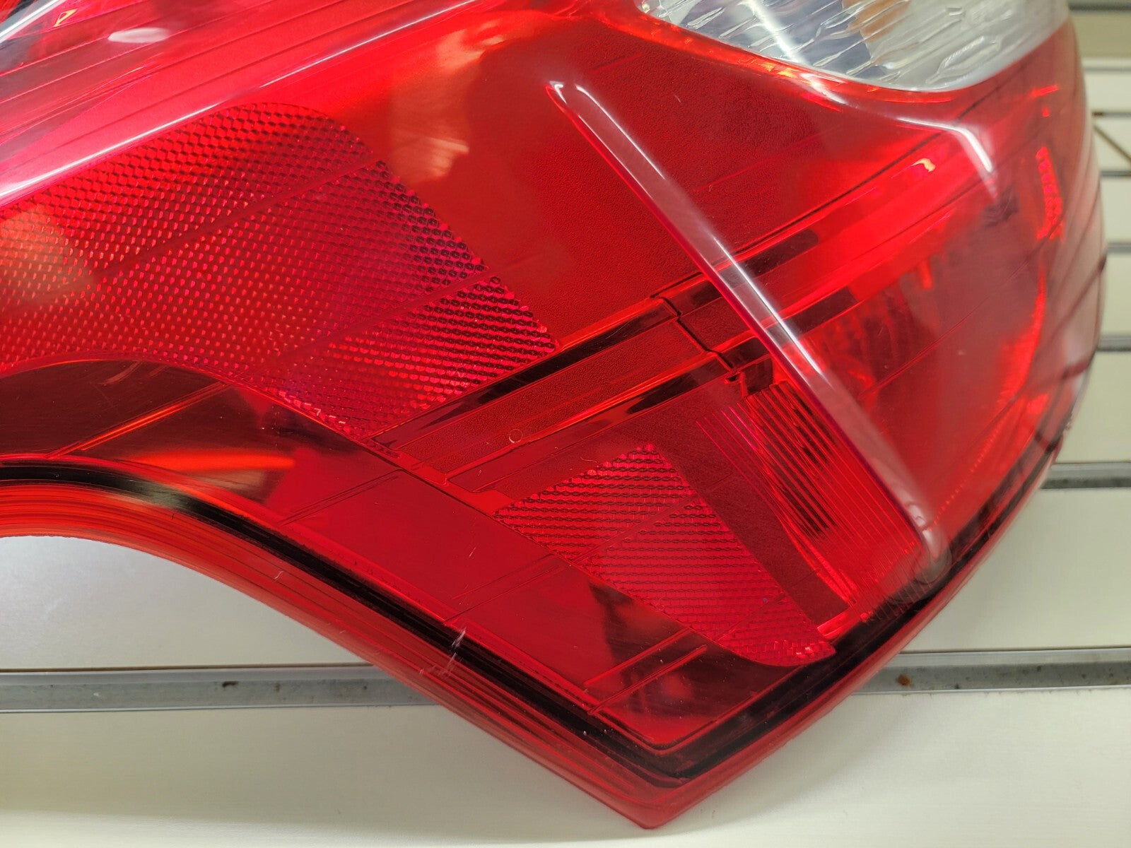 🔥2012-2014 Ford Focus Hatchback Tail Light taillight LEFT DRIVER side