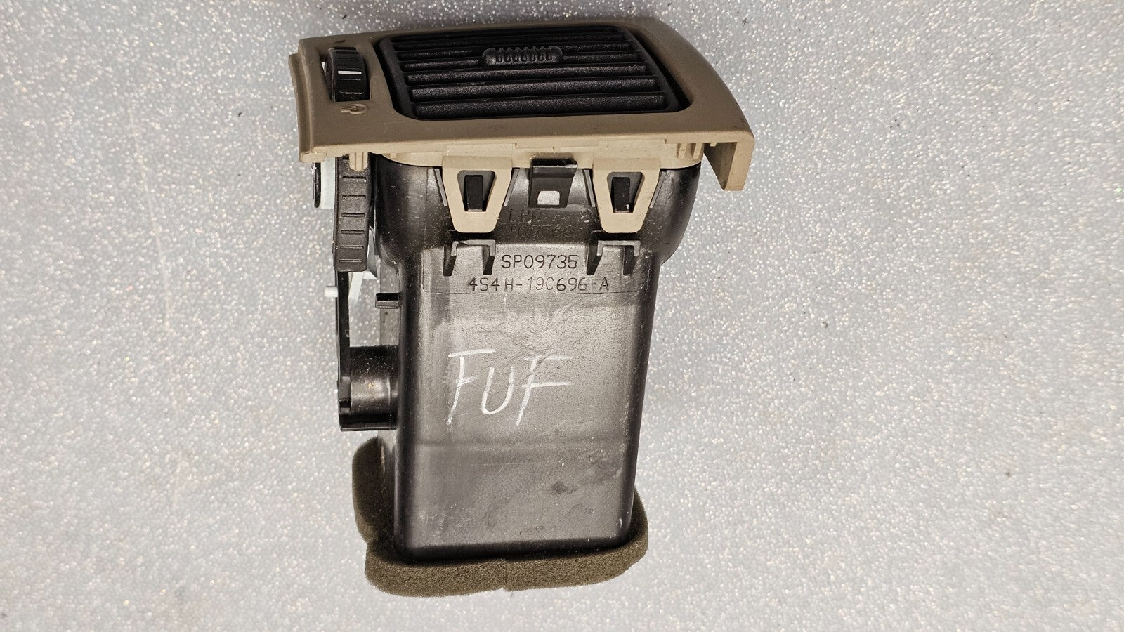 🔥05-07 FORD FOCUS Dash left Driver Master AC A/C Air Vent Heater Panel Tan