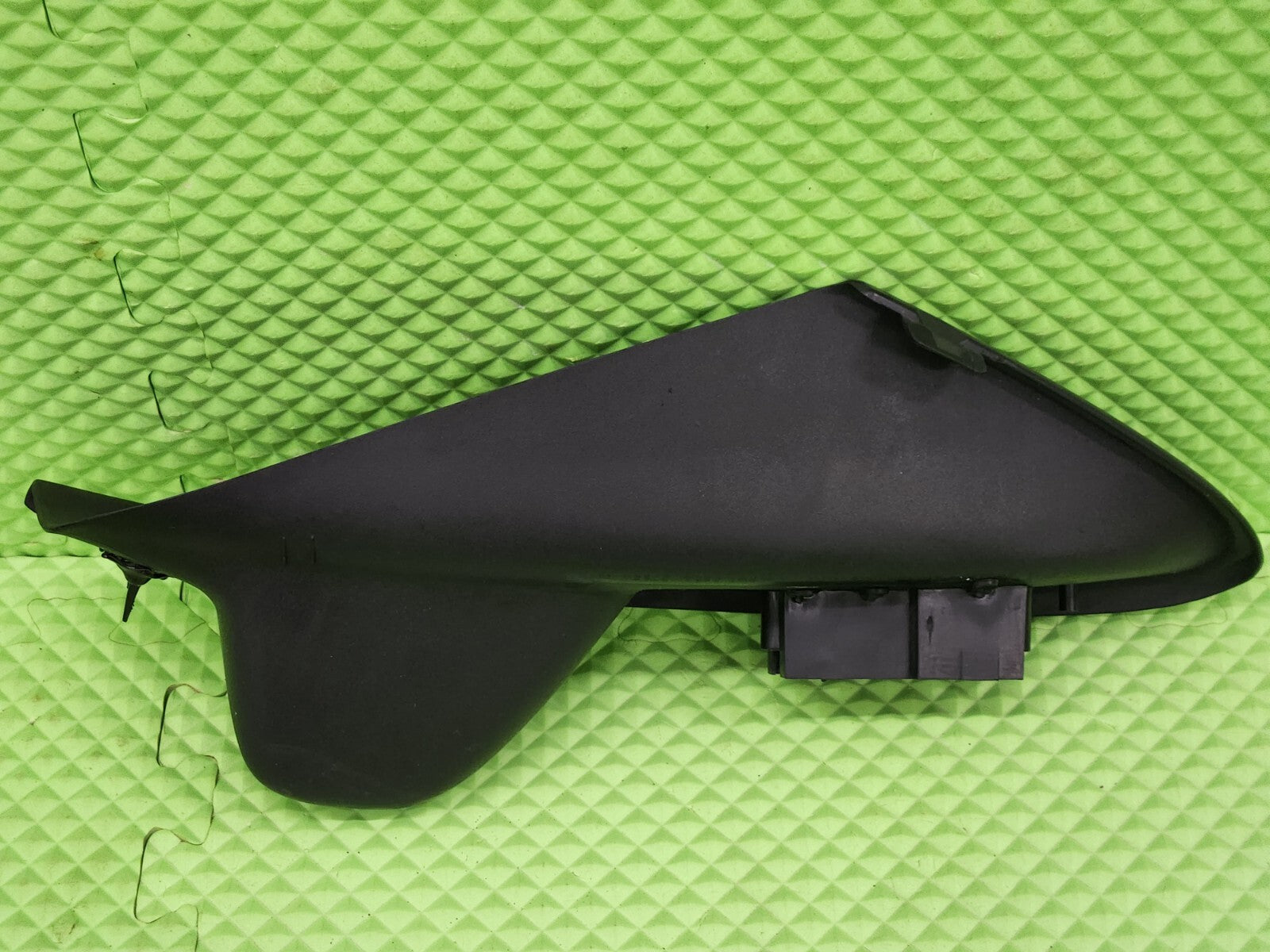 🔥94-04 Ford Mustang Front Right Passenger Door Window Switch Bezel OEM BLACK