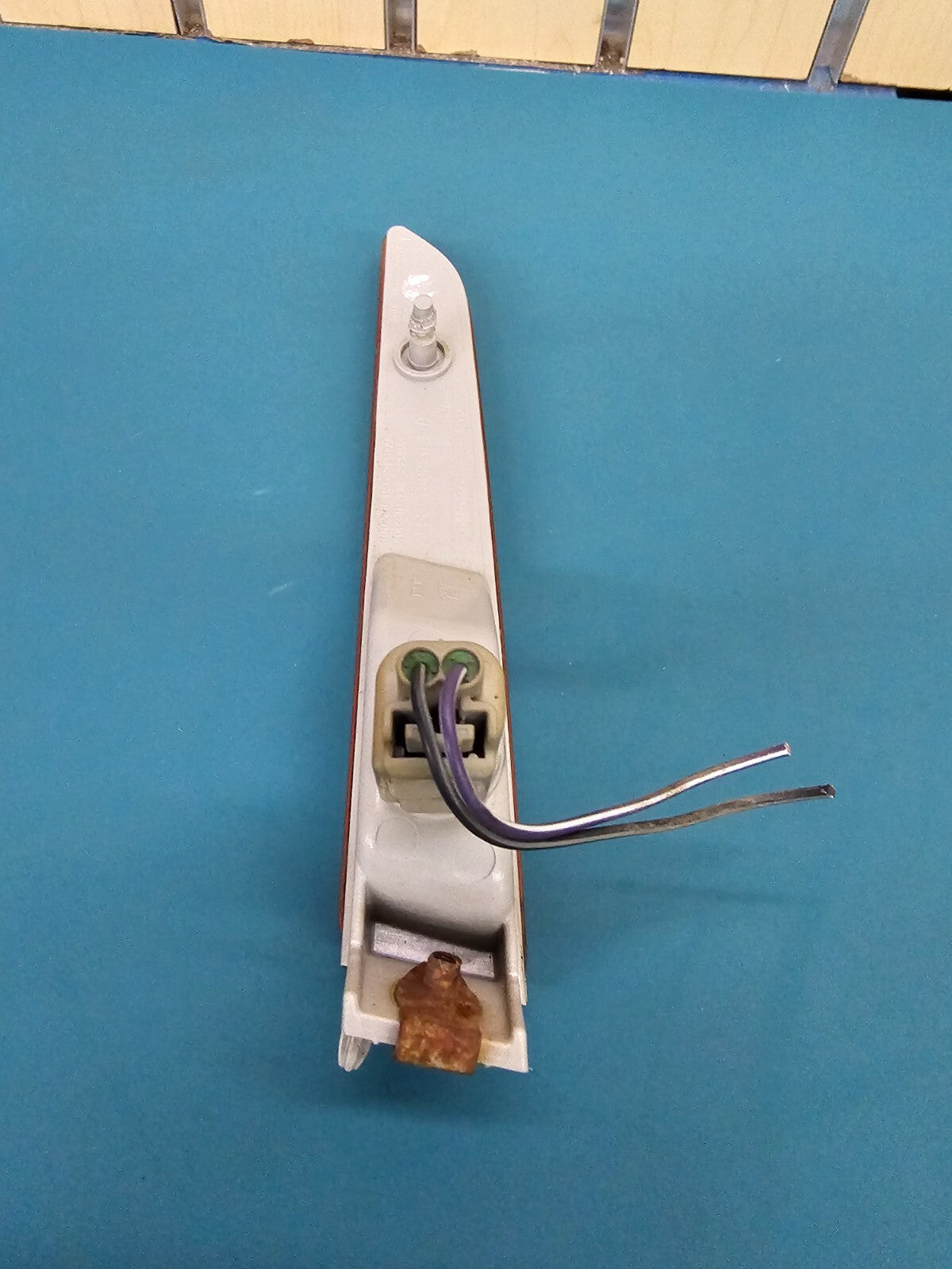 2010-2012 FORD FUSION SIDE MARKER LIGHT ASSEMBLY RH RIGHT PASSENGER OEM