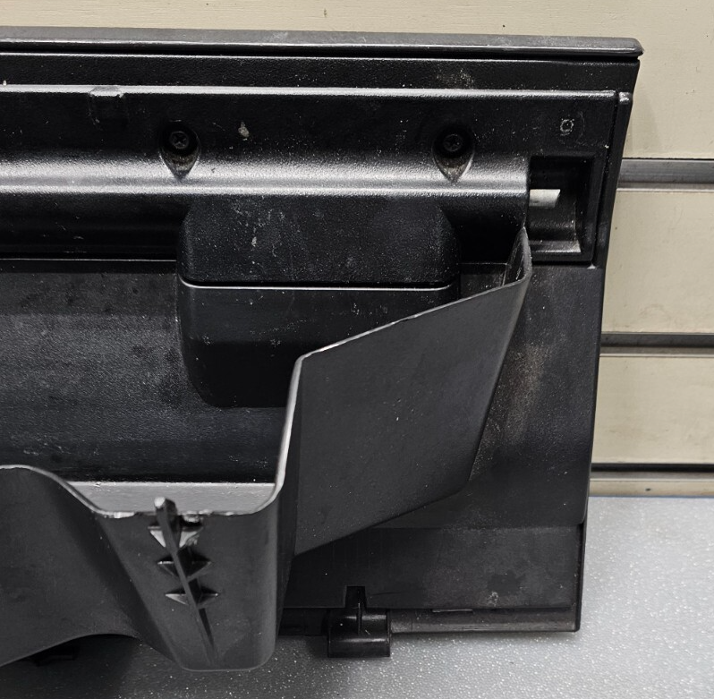 🔥99-04 Grand Cherokee WJ Dash Glove Box Assembly storage Compartment Black