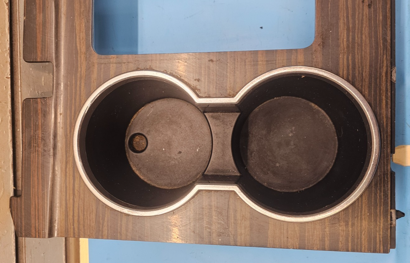 07-14 Lincoln Navigator Center Cosnole Gear Shifter Floor Bezel Cup Holder wood
