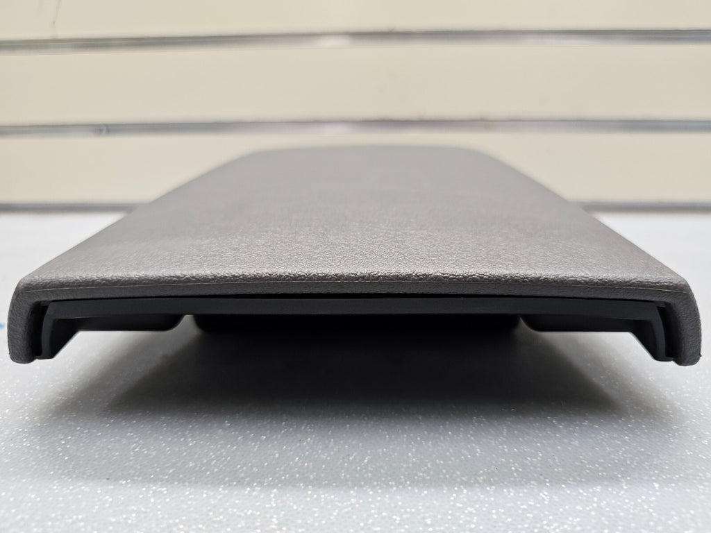 02-05 EXPLORER Mountaineer Center Console Lid Armrest Top Cover Assembly Black
