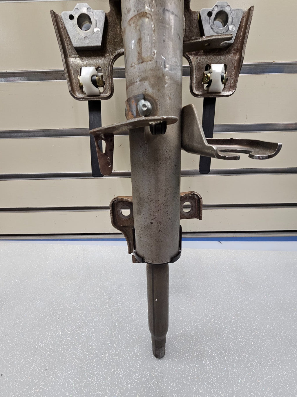 🔥00-06 TOYOTA TUNDRA SINGLE CAB STEERING COLUMN AUTOMATIC COLUMN SHIFT BARE OEM