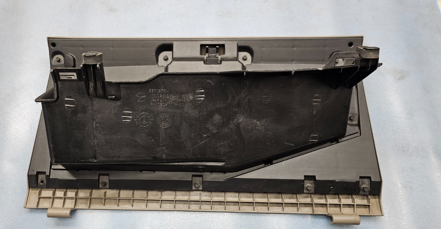 🔥02-05 RAM 1500 2500 Dash GLOVE BOX Storage Compartment Assembly TAN G22