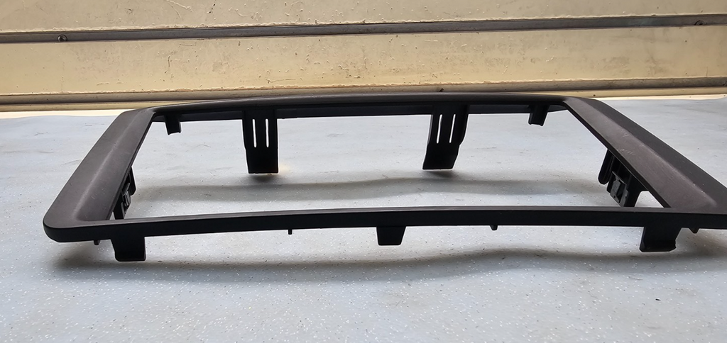 🔥11-20 Dodge Grand Caravan Town Country Radio Navigation Display Trim Bezel OEM