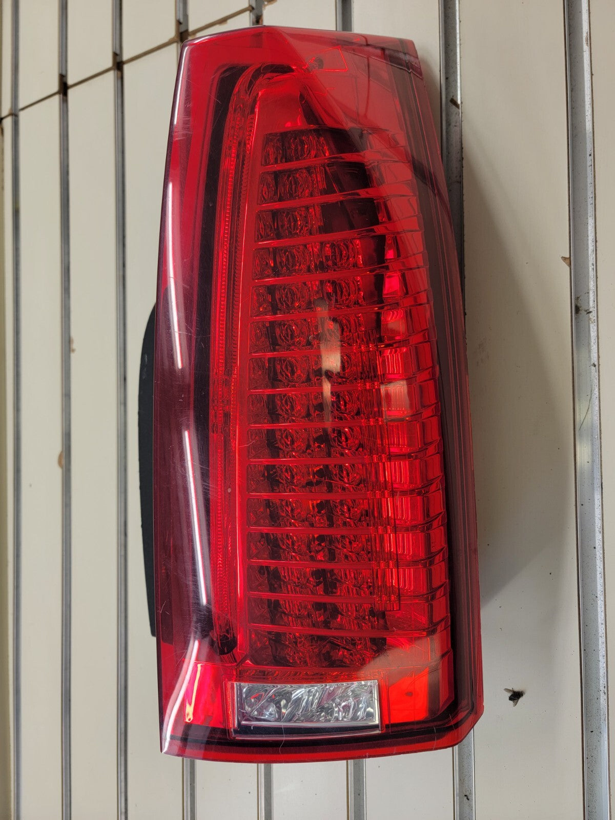 🔥2008-2013 Cadillac CTS Sedan Taillight Lamp Assembly passenger Side right