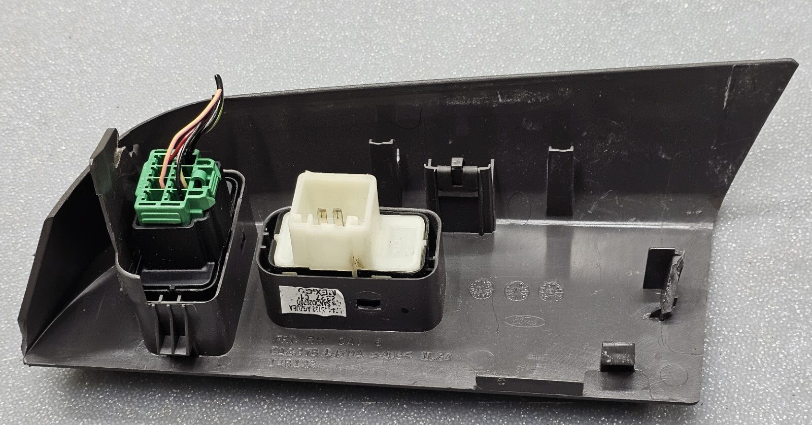 🔥02-05 Explorer Front Right Passenger Power Door Window Control Switch Black