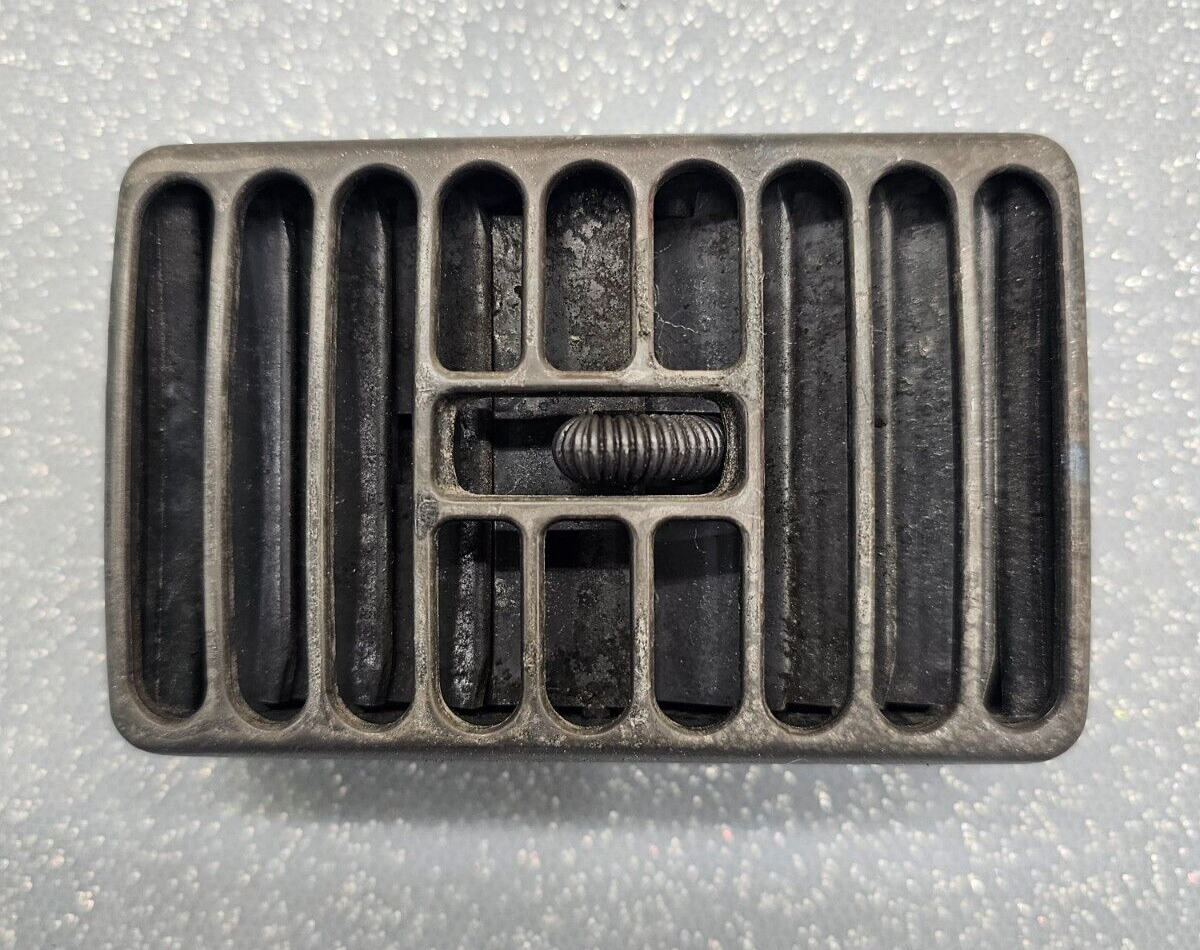 🔥97-06 WRANGLER CHEROKEE DASH OUTER HEATER AIR VENT FILTER CLIMATE TEMPERATURE