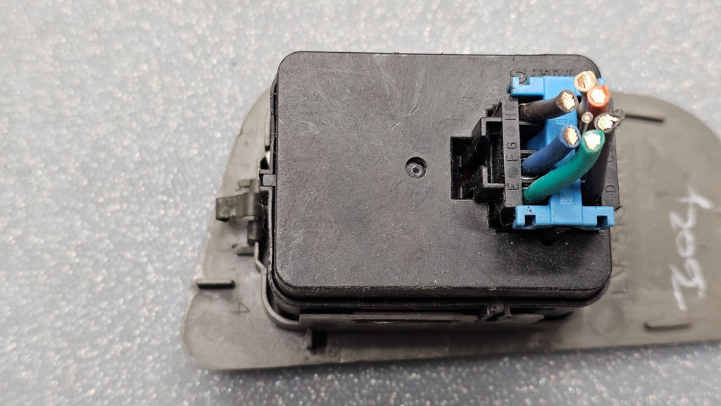 03-07 Savanna Express Front Left Driver Master Door Window Control Switch Black