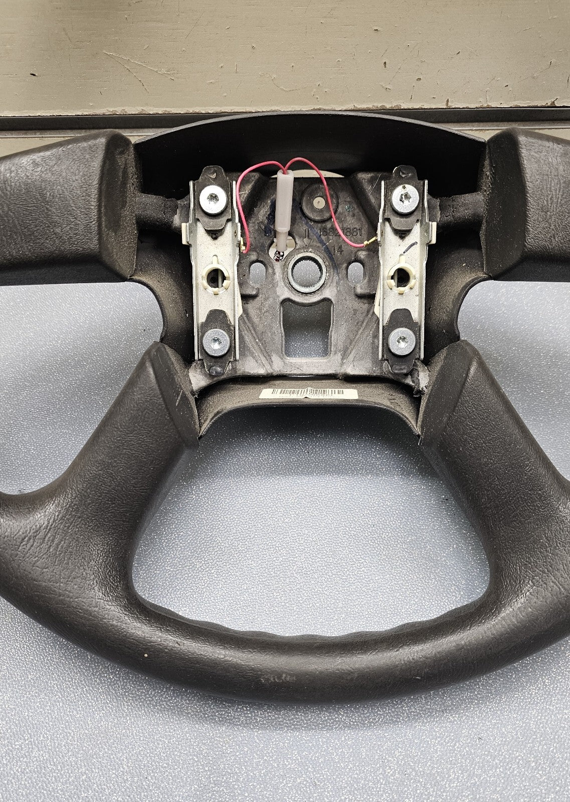 🔥03-06 SILVERADO SIERRA YUKON TAHOE SUBURBAN STEERING WHEEL LEATHER BLACK