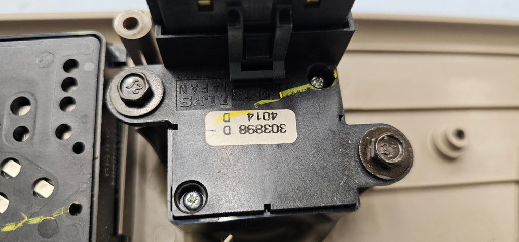 🔥99-02 SUBURBAN TAHOE SILVERADO 8 WAY FRONT LEFT DRIVER SEAT SWITCH TAN