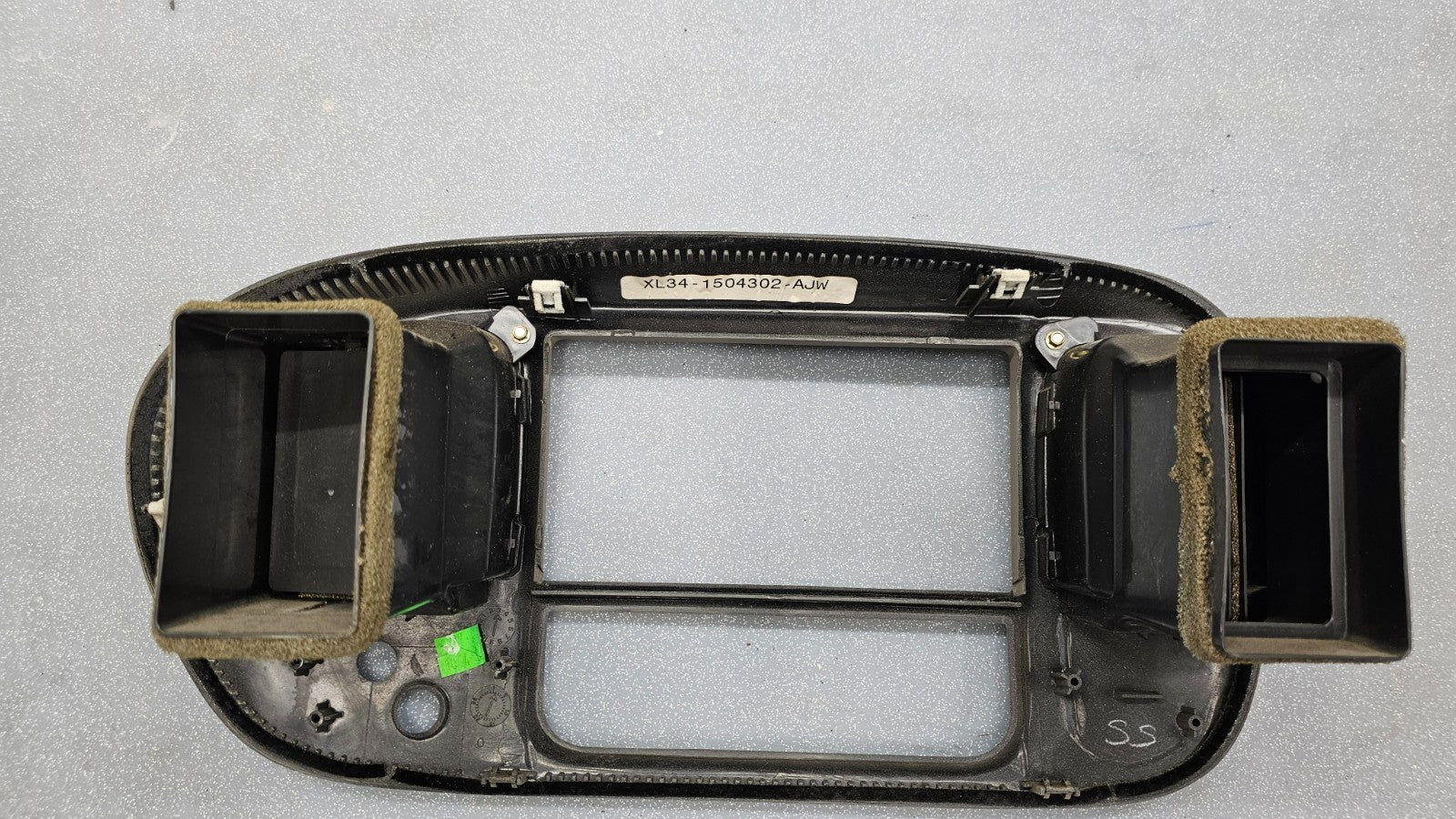 🔥97-03 Ford F150 Center Dash Radio Climate Trim Stereo BEZEL Panel Tan
