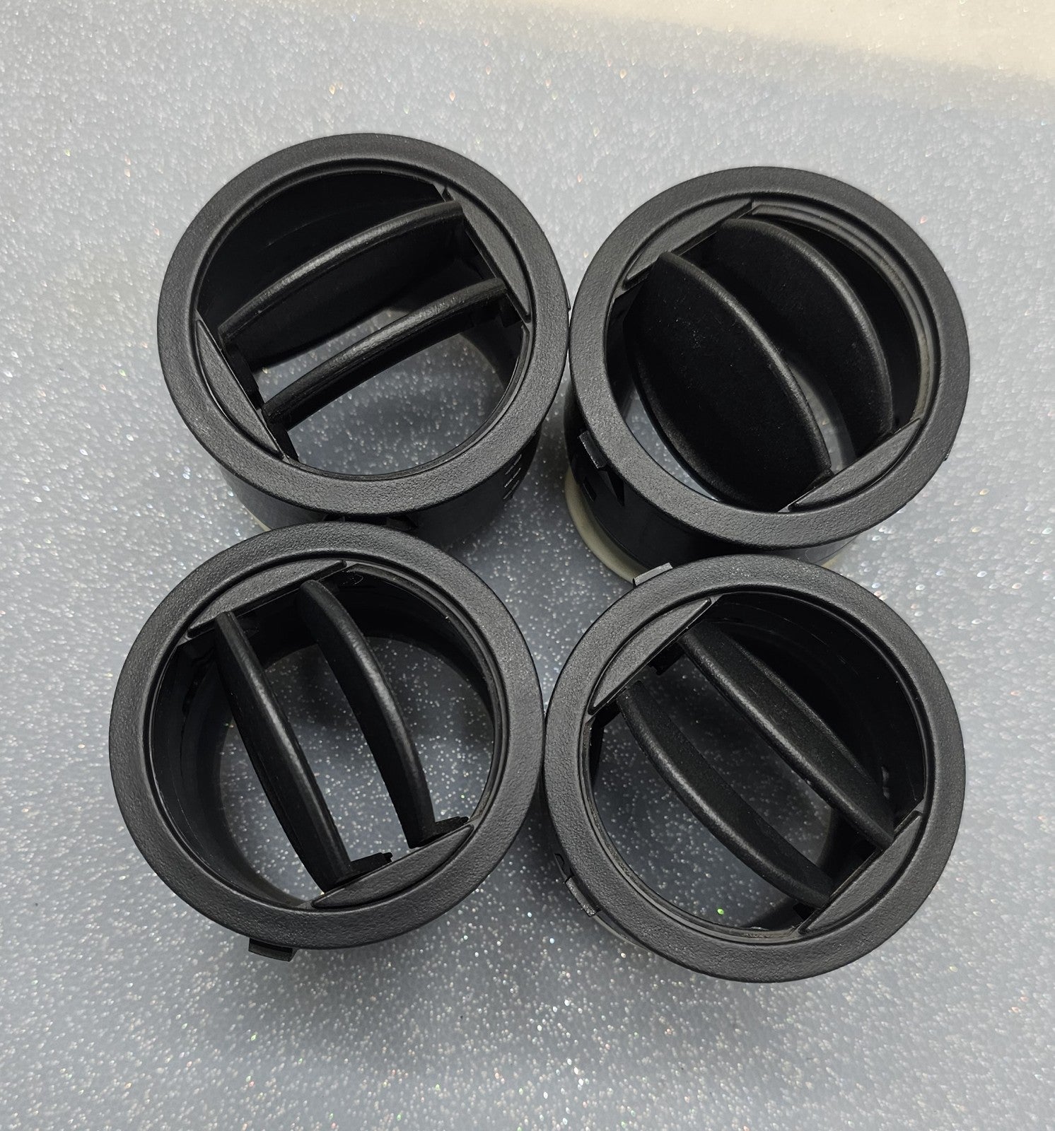 06-10 Jeep Commander A/C Heat Dash Air Vents Insert Black Set of 4 OEM/JC