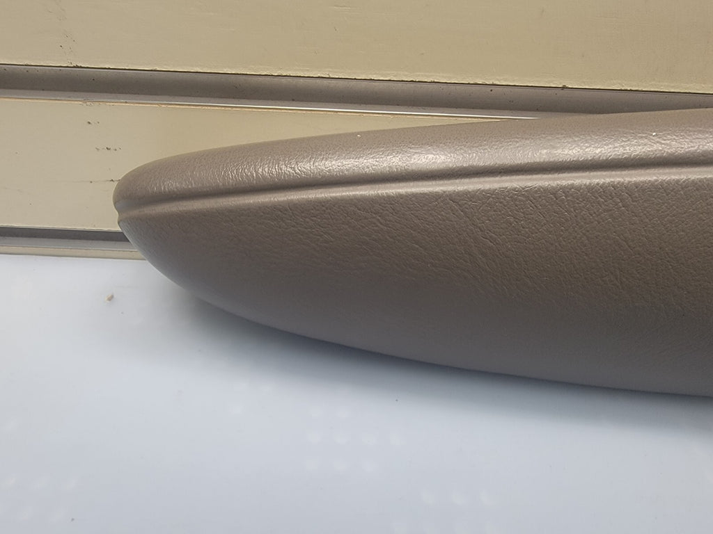 🔥01-07 Dodge Caravan Voyager Town &Country Front PASSENGER Arm Rest Gray OEM
