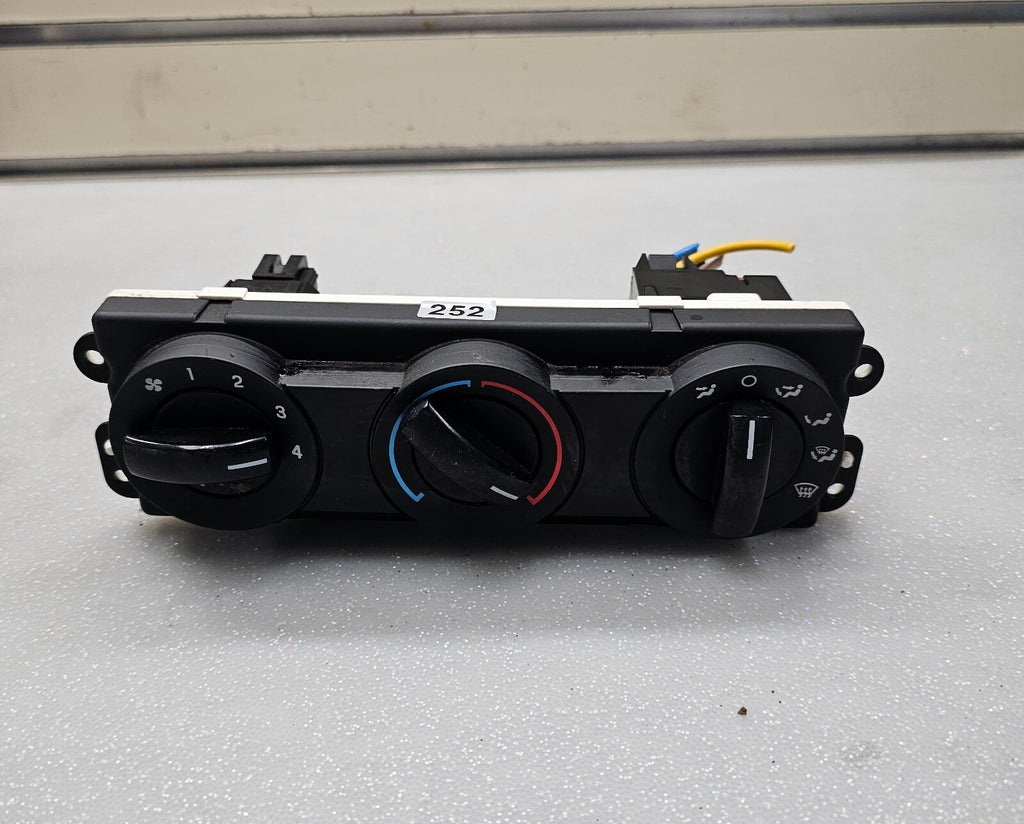 🔥05-07 FORD F-250 F-350 A/C HEATER TEMPERATURE CLIMATE CONTROL 5C3H-18D462-AH