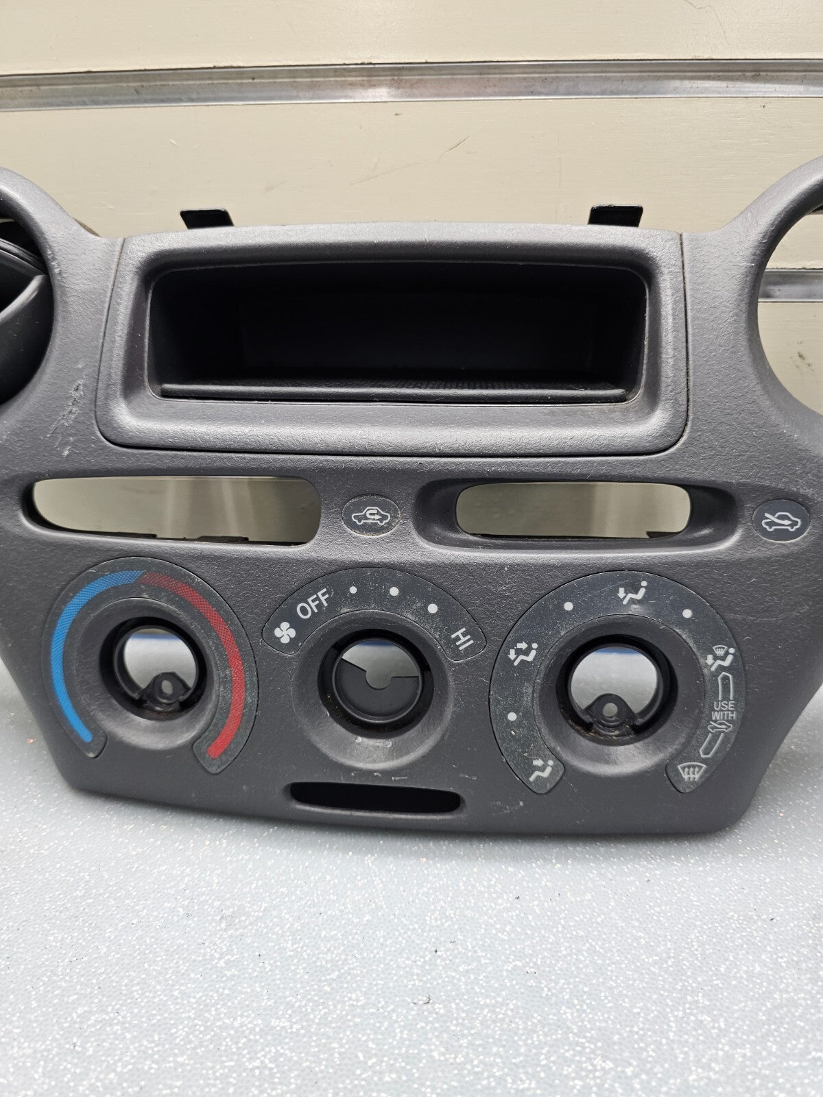 🔥00-05 Toyota Echo Dash Air Vent Ac Control Trim Gray Factory Bezel Panel