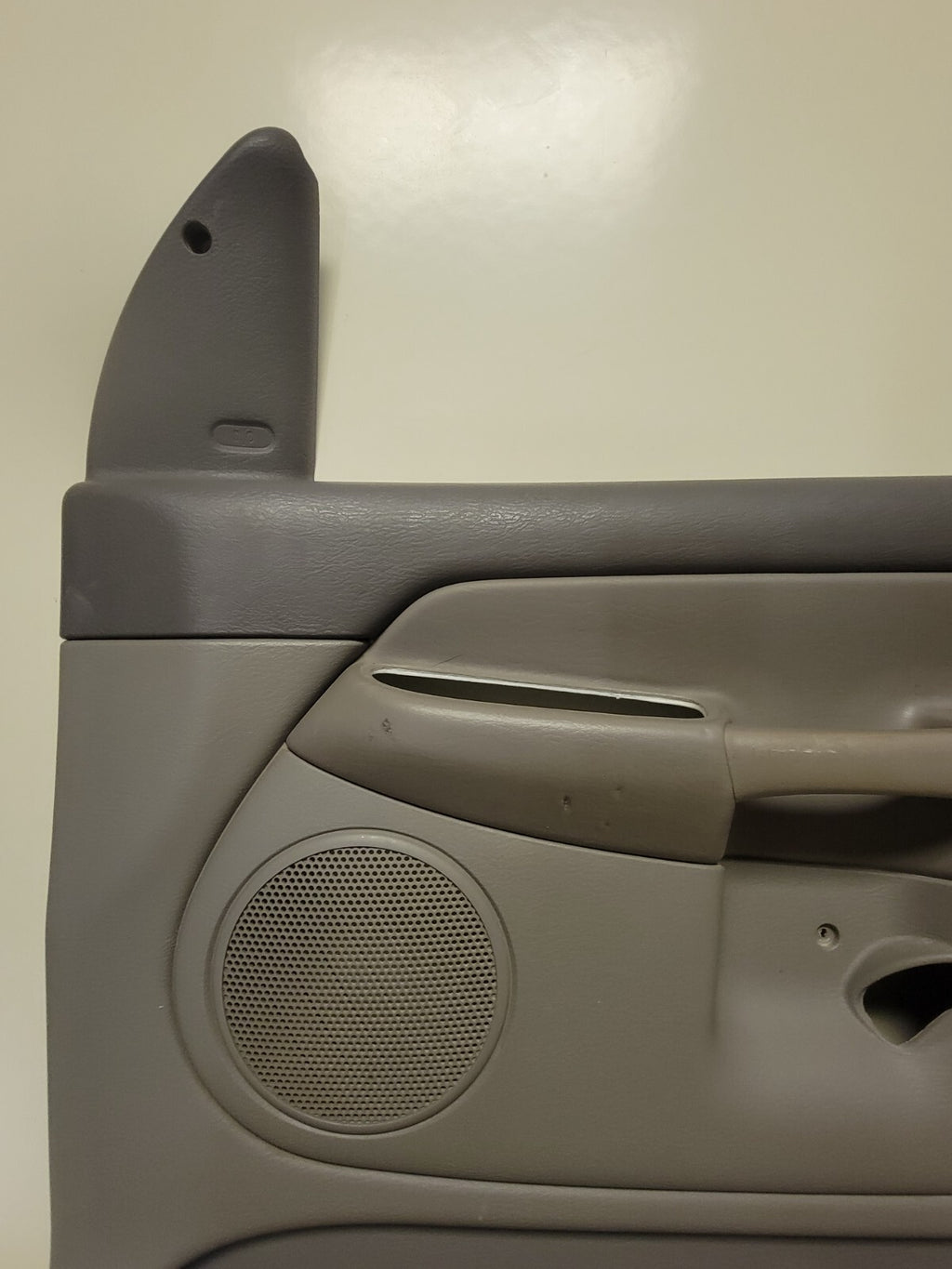 🔥02-05 Dodge RAM Interior Door Panel Front RIGHT Passenger GRAY Auto D11