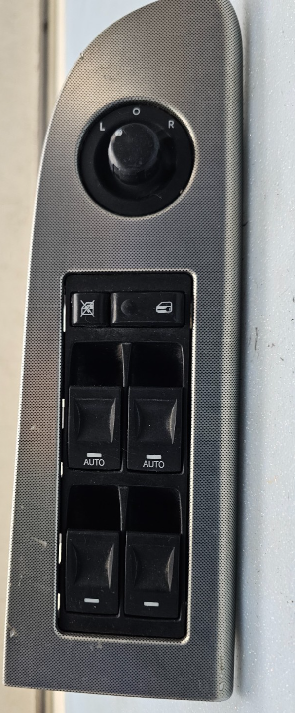 🔥05-10 Grand Cherokee Commander Left Diver Master Power Window Switch Silver