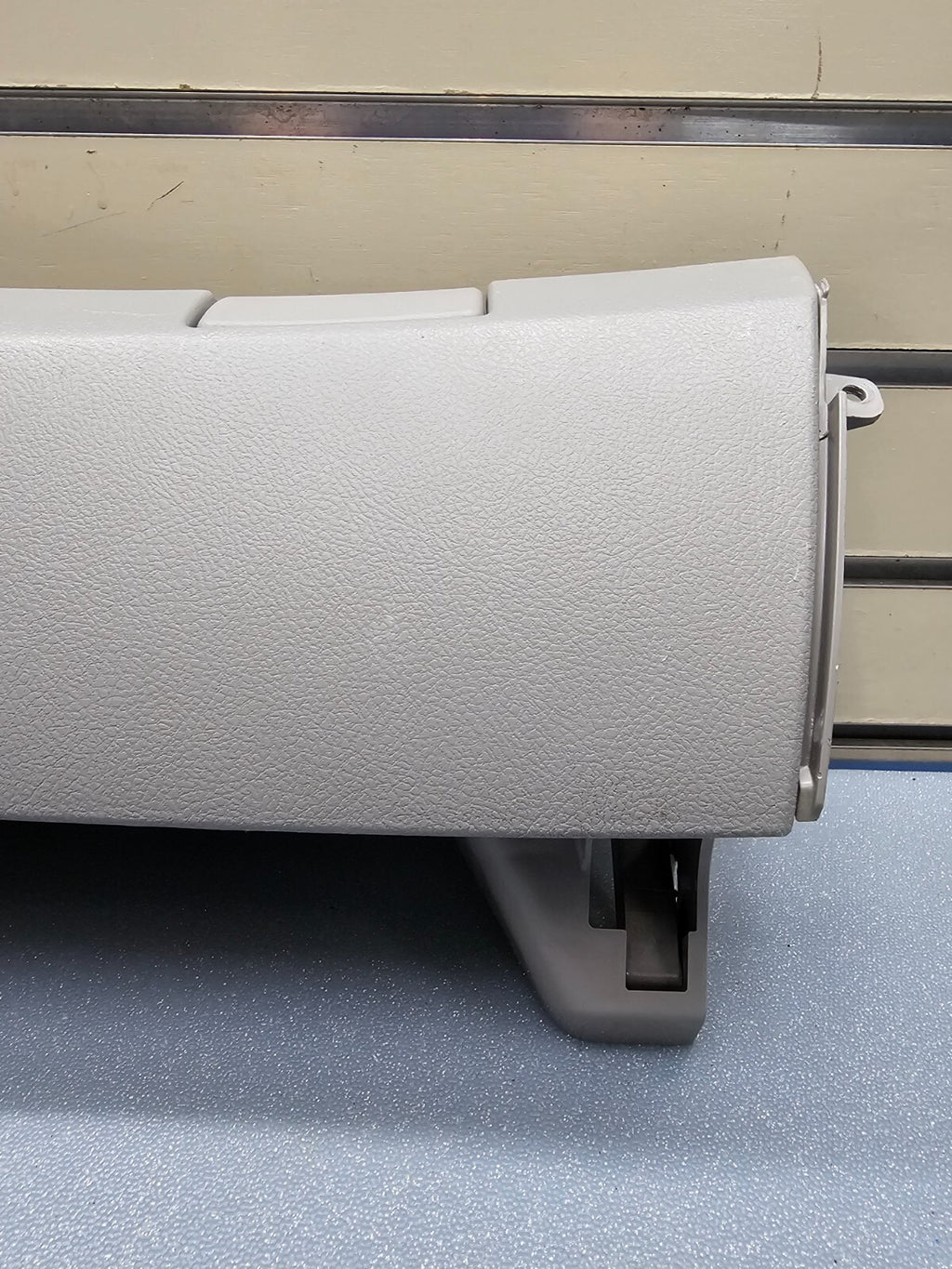 🔥09-13 Toyota Corolla Dash UPPER GLOVE BOX Storage Compartment Door GRAY OEM