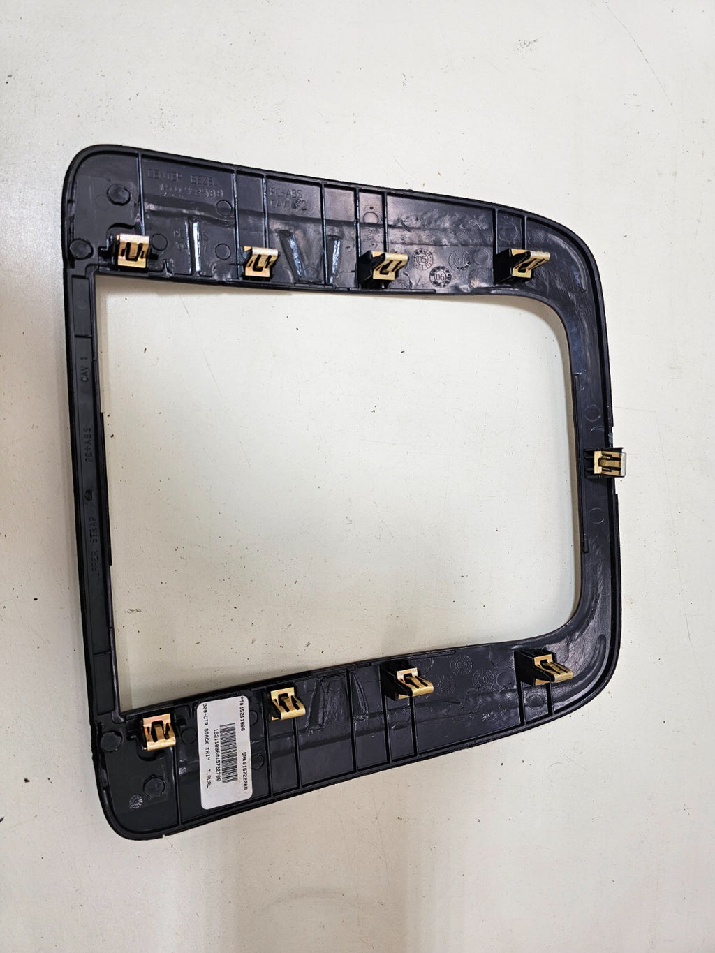 07-13 CHEVY SUBURBAN TAHOE YUKON CENTER DASH RADIO BEZEL TRIM WOODGRAIN ASSEMBLY