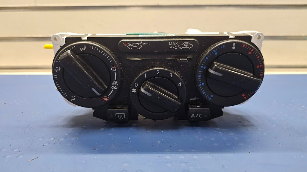 07-11 Nissan Versa Dash Heater Temperature Climate Control Panel Air Conditioner