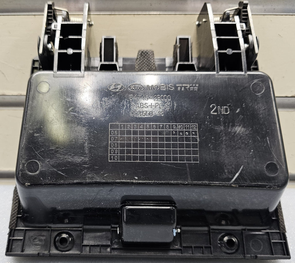 🔥07-10 Hyundai Santa Fe Upper Center Dash Panel Storage Compartment Black OEM