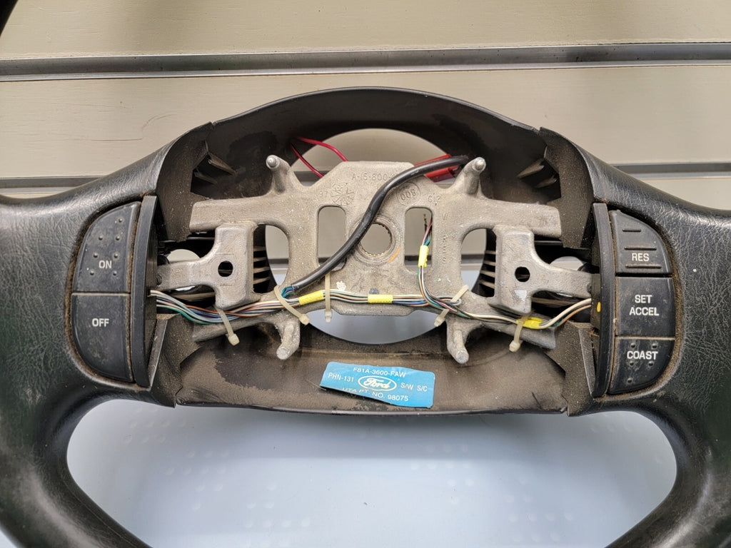 🔥1997-2003 Ford F-150 Leather Steering Wheel Cruise Dash black