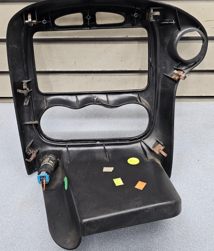 🔥99-05 Pontiac Grand Am Center Dash Radio Climate Bezel Trim Genuine Black OEM